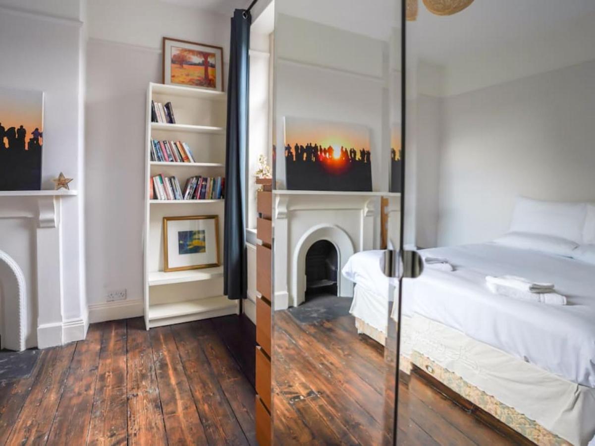 Spacious 4 Bedroom Character Home In Pontcanna Cardiff Exterior photo